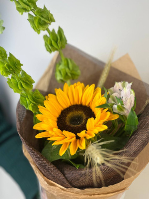 Букет" Школьный вальс" с подсолнухом