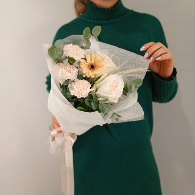 Букет комплимент "C любовью" с диантусом