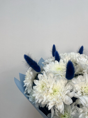 Букет" Впечатление"7 кустовых хризантем с лагурусом 35810