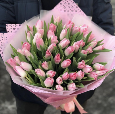 Букет с тюльпанами "Нежность"