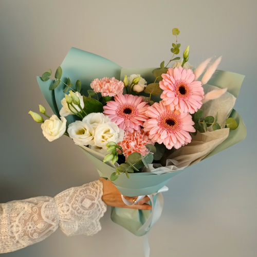 Букет " Шарм" с гермини Букет " Шарм" с гермини